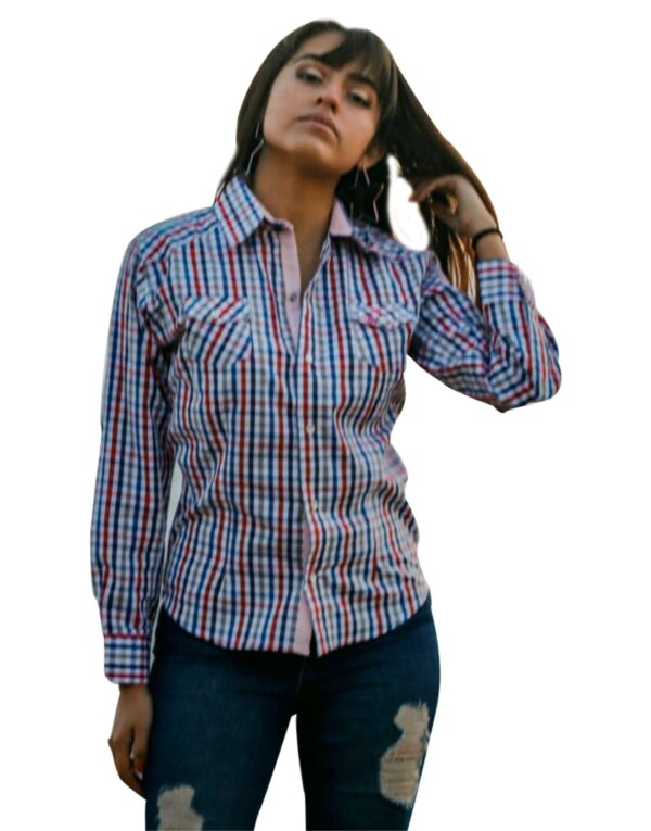 BLUSA CUADRADA BROCHE