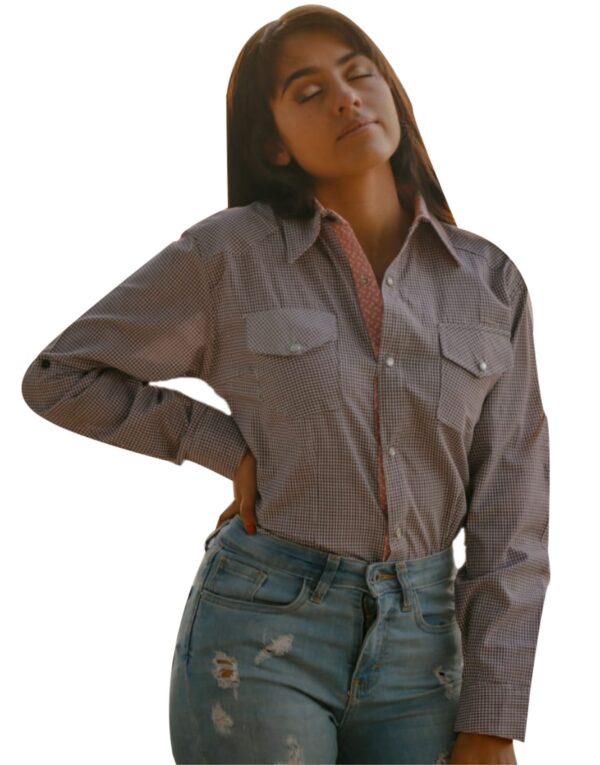 BLUSA CUADRADA BROCHE